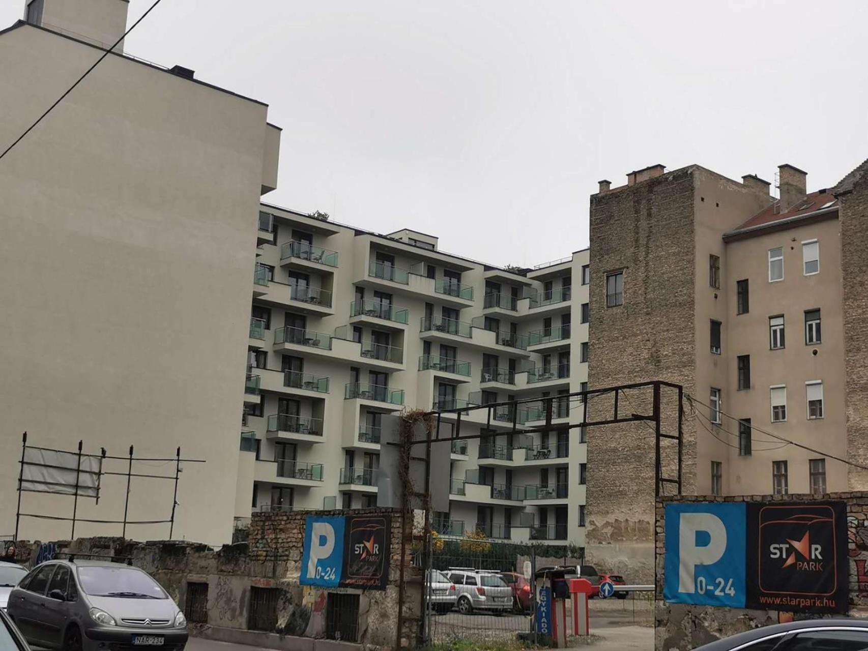 E34 Appartement Boedapest Buitenkant foto